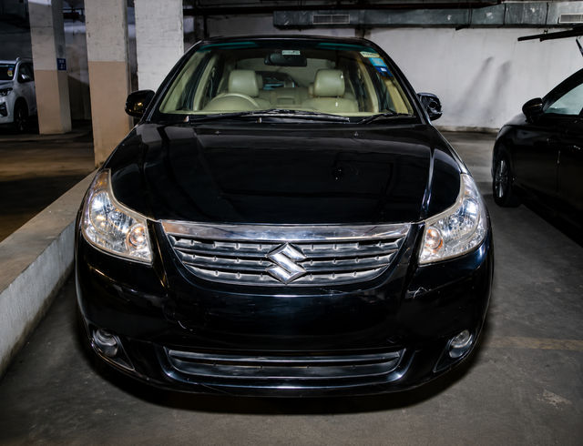 Second-hand 2009 Maruti Suzuki SX4 Zxi BSIII for sale in Ghaziabad