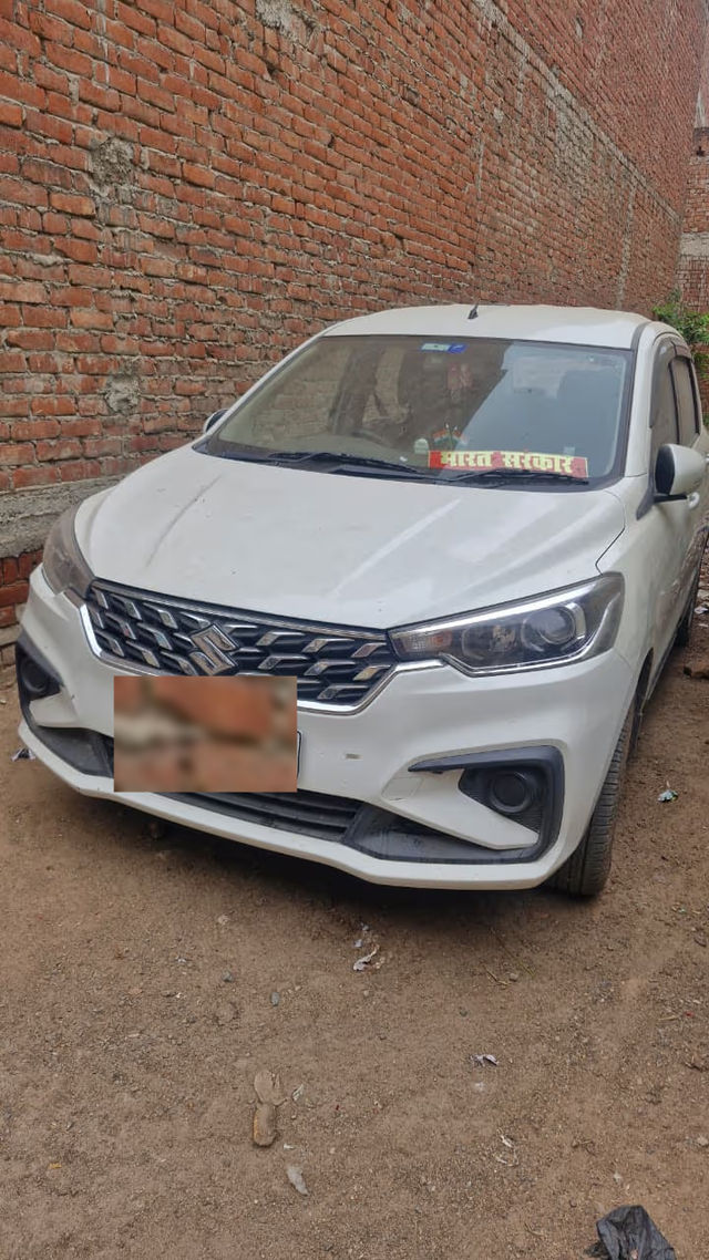 Second-hand 2022 Maruti Suzuki Ertiga VXI for sale in Allahabad