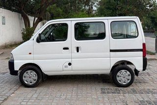 Used Maruti Eeco 5 Seater AC CNG