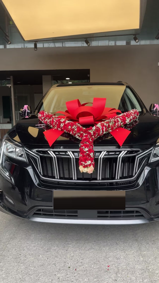 Second-hand 2025 Mahindra XUV700 AX5 S 7 Str Diesel AT for sale in Surat