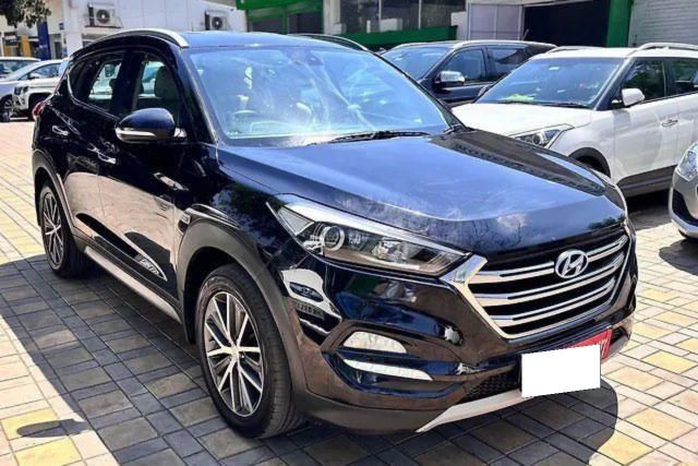 Hyundai Tucson 2.0 e-VGT 2WD AT GL Second-hand 2017 Hyundai Tucson 2.0 e-VGT 2WD AT GL for sale in Chandigarh