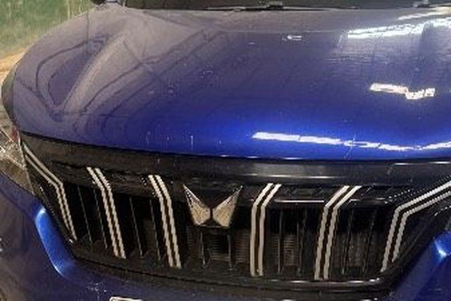 Second-hand 2022 Mahindra XUV700 AX5 Diesel BSVI for sale in Lucknow