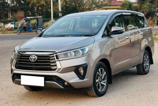 23 Used Toyota Innova Crysta in Chandigarh