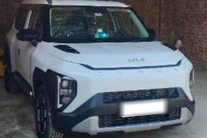 3 Used Kia Syros in Mau