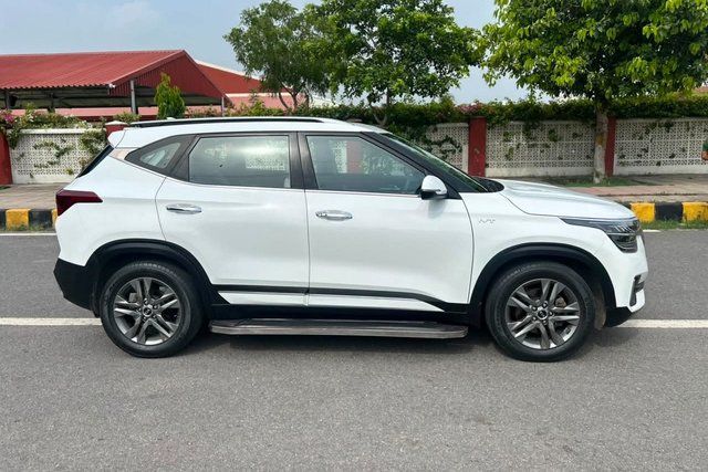 Second-hand 2019 Kia Seltos HTX IVT G for sale in New Delhi