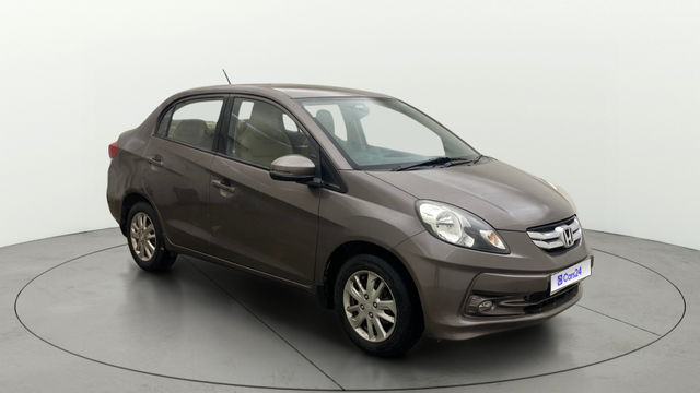 Second-hand 2015 Honda Amaze VX i-DTEC for sale in Hyderabad