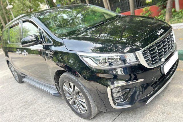 Kia Carnival Limousine Second-hand 2022 Kia Carnival Limousine for sale in New Delhi