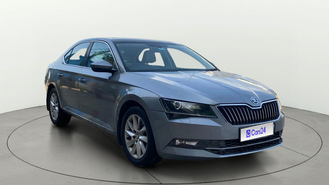 Skoda Superb LK 1.8 TSI AT Second-hand 2018 Skoda Superb LK 1.8 TSI AT for sale in Jaipur