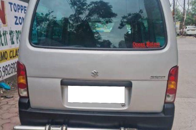 Second-hand 2013 Maruti Suzuki Eeco 5 STR With AC Plus HTR CNG for sale in Indore