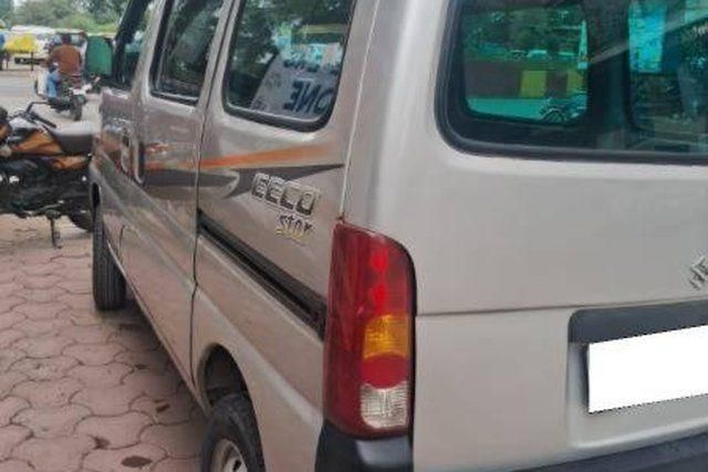 Maruti Suzuki Eeco 5 STR With AC Plus HTR CNG Second-hand 2013 Maruti Suzuki Eeco 5 STR With AC Plus HTR CNG for sale in Indore