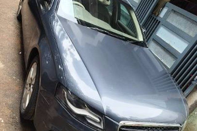 Audi A4 2.0 TDI Second-hand 2011 Audi A4 2.0 TDI for sale in Bangalore