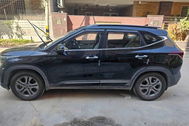 Second-hand 2022 Kia Seltos HTX Diesel for sale in New Delhi