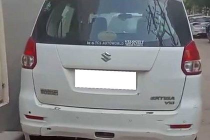 11 Used Maruti Suzuki Ertiga in Shivpuri