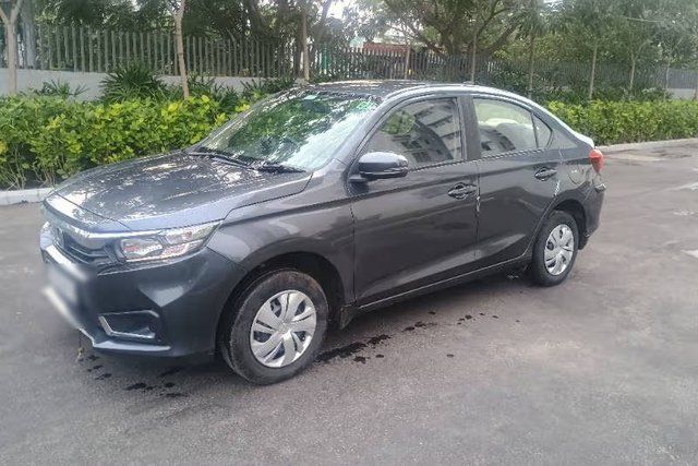 Second-hand 2022 Honda Amaze 2nd Gen S BSVI for sale in Pune