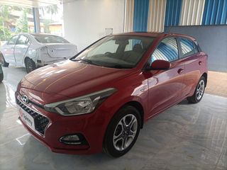 4 Used Hyundai i20 in Mangalore