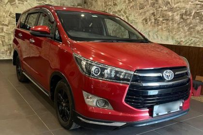 19 Used Toyota Innova Crysta