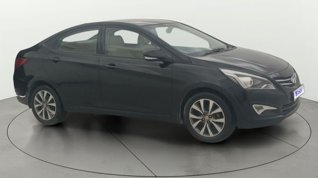 Hyundai Verna VTVT 1.6 SX Second-hand 2017 Hyundai Verna VTVT 1.6 SX for sale in Bangalore
