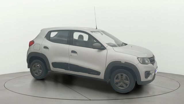 Second-hand 2018 Renault KWID 1.0 AMT RXT for sale in Bangalore