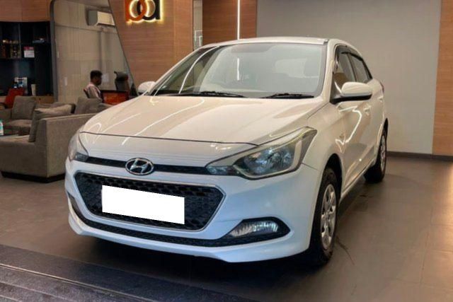 Second-hand 2017 Hyundai i20 1.4 Magna AT for sale in Mumbai