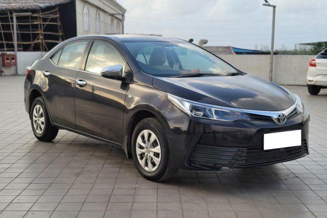Second-hand 2018 Toyota Corolla Altis 1.8 J for sale in Mumbai