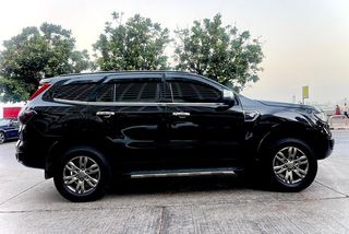 Used Ford Endeavour 2.2 Titanium AT 4X2