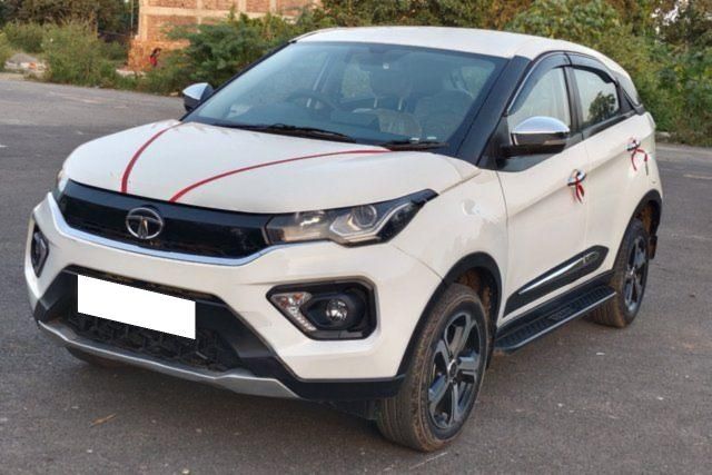 Tata Nexon XE Second-hand 2023 Tata Nexon XE for sale in New Delhi