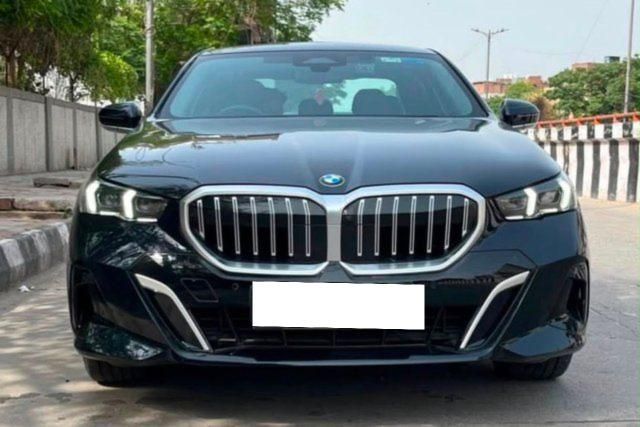 BMW 5 Series 530Li Second-hand 2025 BMW 5 Series 530Li for sale in New Delhi