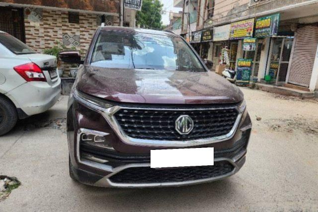 Second-hand 2021 MG Hector Sharp MT for sale in New Delhi