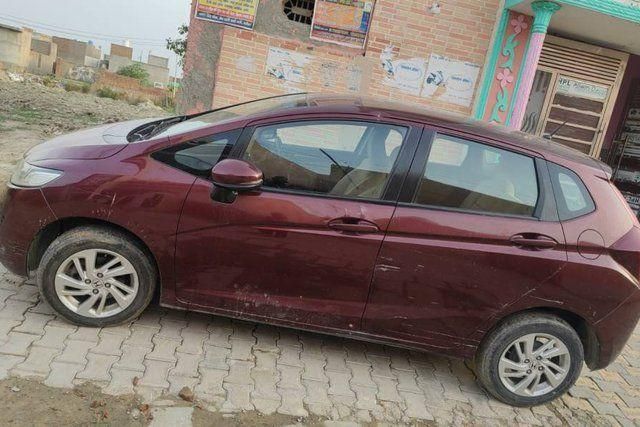 Second-hand 2016 Honda Jazz 1.2 V i VTEC for sale in Rohtak