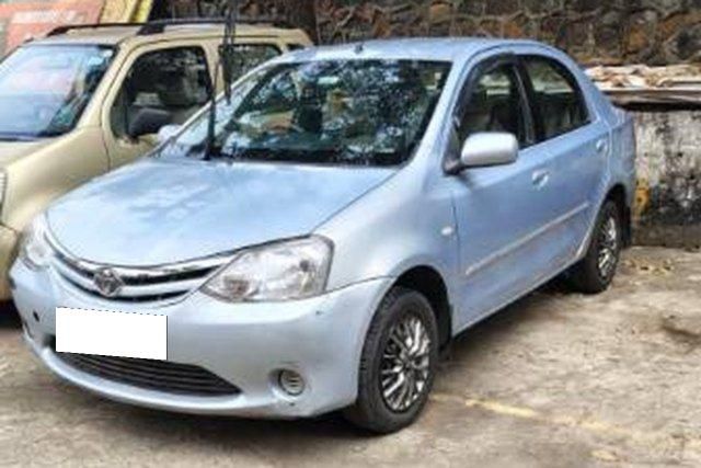 Toyota Etios G Second-hand 2013 Toyota Etios G for sale in Mumbai