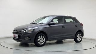 210 Used Hyundai i20 in Delhi