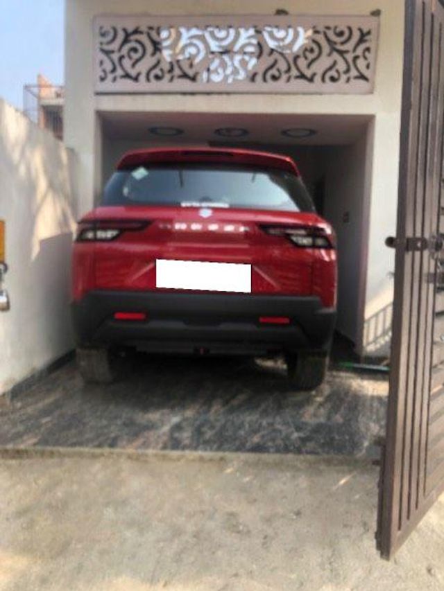 Second-hand 2023 Maruti Suzuki Brezza Vxi CNG for sale in Faridabad