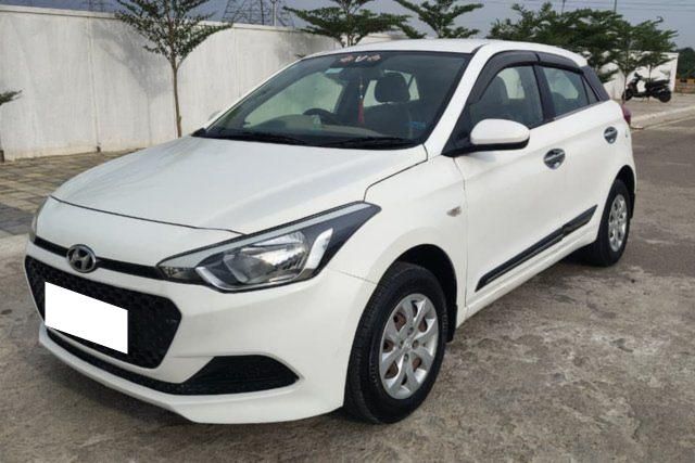 Hyundai i20 1.2 Anniversary Edition Second-hand 2015 Hyundai i20 1.2 Anniversary Edition for sale in Hyderabad