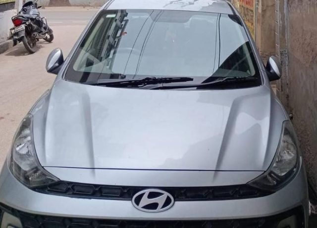 Hyundai Aura S CNG Second-hand 2023 Hyundai Aura S CNG for sale in Firozabad