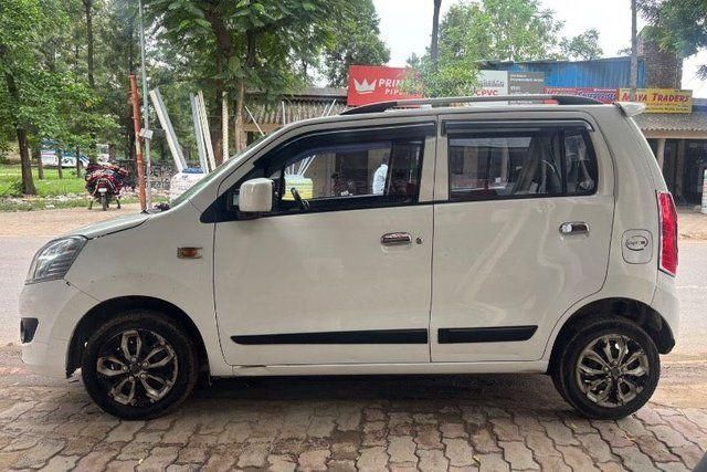Second-hand 2017 Maruti Suzuki Wagon R Stingray VXI for sale in Lucknow