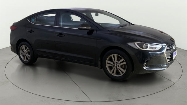 Second-hand 2018 Hyundai Elantra 2.0 SX for sale in Thane