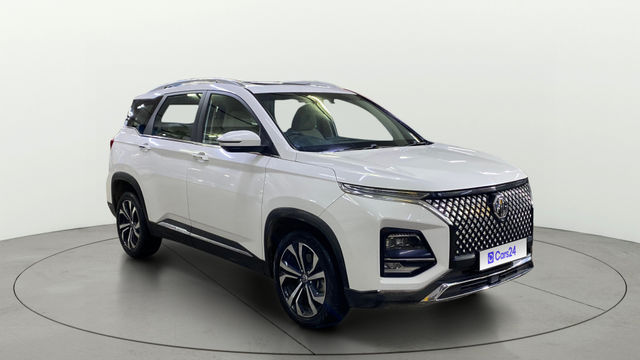 Second-hand 2023 MG Hector Savvy Pro CVT 2023-2025 for sale in Indore