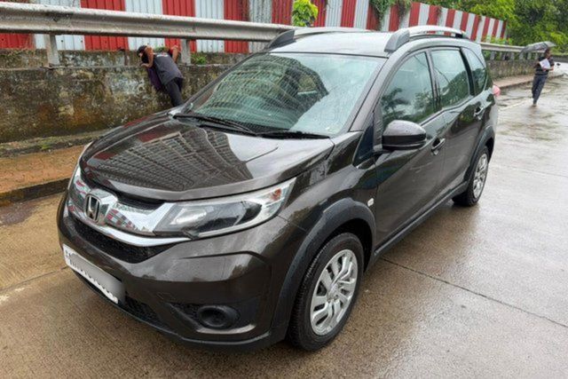 Honda BR-V i-DTEC S MT Second-hand 2018 Honda BR-V i-DTEC S MT for sale in Mumbai