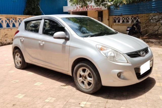 Second-hand 2010 Hyundai i20 1.2 Sportz for sale in Mira Road