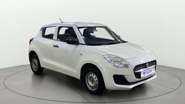 Second-hand 2022 Maruti Suzuki Swift LXI for sale in Indore