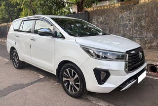 87 Used Toyota Innova Crysta in Mumbai
