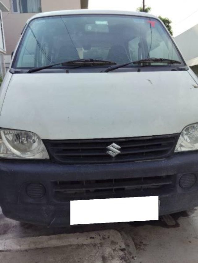 Second-hand 2024 Maruti Suzuki Eeco 5 Seater AC for sale in Lucknow