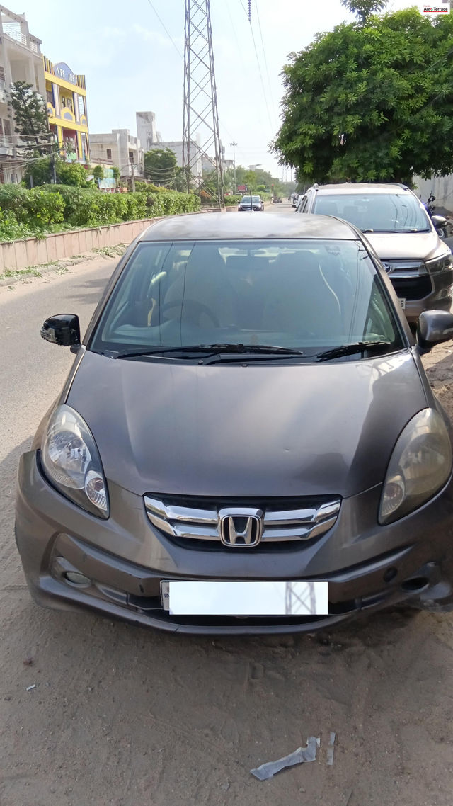 Honda Amaze VX i-DTEC Second-hand 2013 Honda Amaze VX i-DTEC for sale in Jaipur