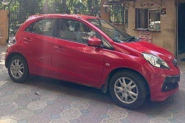 Second-hand 2012 Honda Brio V MT for sale in Mumbai