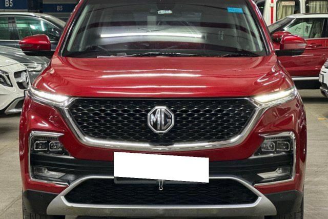 Second-hand 2020 MG Hector Plus Sharp DCT for sale in Mumbai