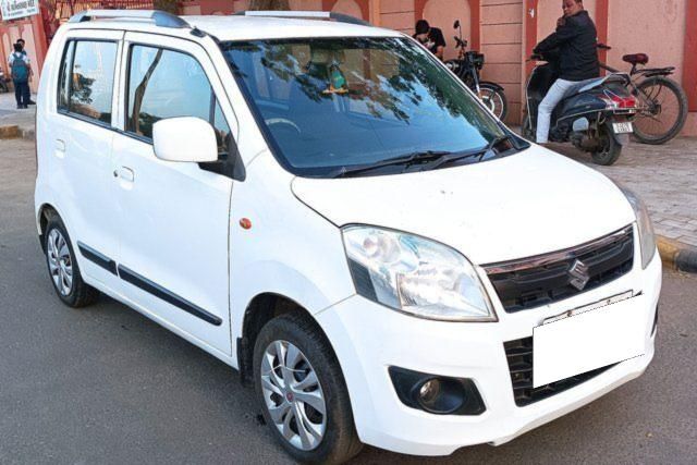 Maruti Suzuki Wagon R VXI BS IV Second-hand 2017 Maruti Suzuki Wagon R VXI BS IV for sale in Ahmedabad