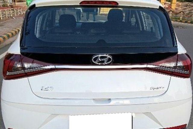 Second-hand 2023 Hyundai i20 Sportz for sale in Hisar