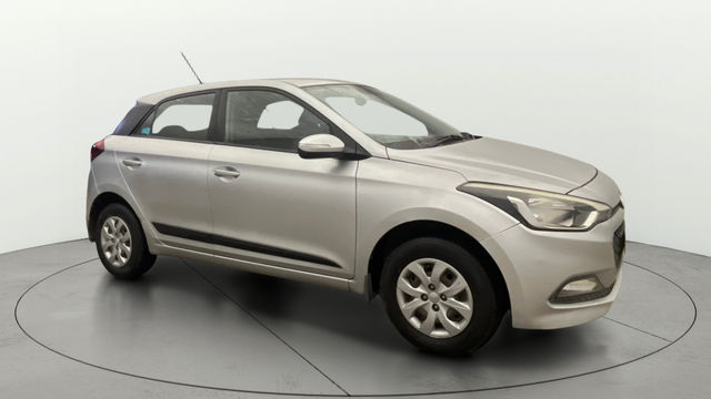 Second-hand 2015 Hyundai i20 Sportz 1.2 for sale in Ghaziabad