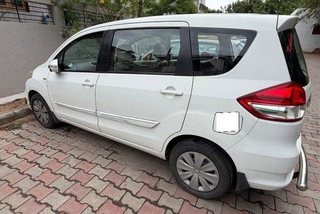 Maruti Suzuki Ertiga BSIV VXI Second-hand 2017 Maruti Suzuki Ertiga BSIV VXI for sale in Ahmedabad