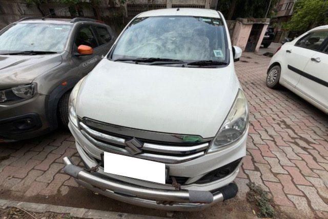 Maruti Suzuki Ertiga BSIV VXI Second-hand 2017 Maruti Suzuki Ertiga BSIV VXI for sale in Ahmedabad